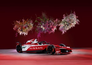 Η Ομάδα της Nissan Formula E αποκαλύπτει τα ανανεωμένα της χρώματα