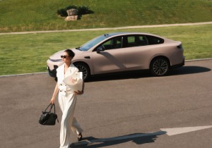 Το ηλεκτρικό sedan των €10.700 που φορτίζει σε 18 λεπτά – Έρχεται στην Ευρώπη;