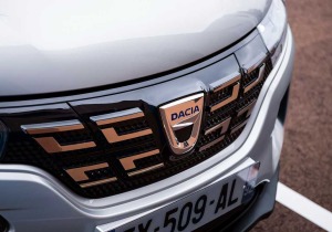 Dacia: Ετοιμάζει μικρό, πρακτικό και οικονομικό SUV