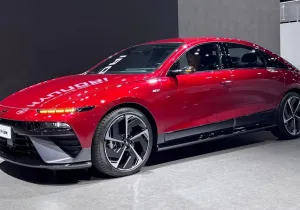 Νέο Hyundai Ioniq 6: Το ηλεκτρικό που θέλει να κλέψει τους πελάτες της Tesla
