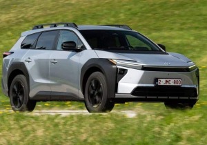 Toyota bZ4X Touring: 600 χλμ. αυτονομία, 380 ίπποι και χώρος… για μετακόμιση