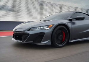 Η Honda αλλάζει στρατηγική: Εστιάζει στα υβριδικά αυτοκίνητα