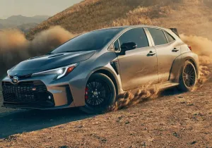 Toyota: σχεδιάζει ένα GR Corolla με αυτόματο κιβώτιο