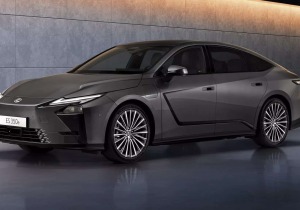 Νέο Lexus ES 2026: Η πολυτέλεια που τρομάζει BMW, Mercedes και Audi