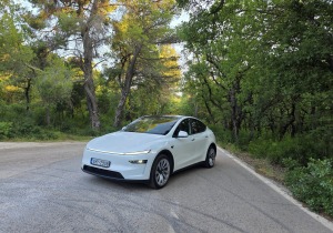 Δοκιμή Tesla Model Y Long Range AWD -Ηλεκτρική τελειοποίηση