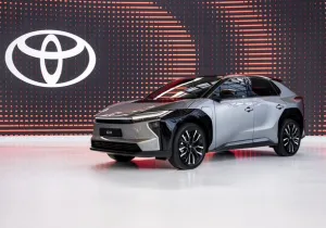 Η Toyota ενισχύει τη στρατηγική πολλαπλών διαδρομών, «Toyota multi-pathway»