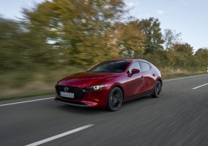 Η Mazda παρουσιάζει το ανανεωμένο Mazda3!