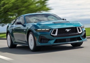 Δεν είναι απλώς μια Ford Mustang – Είναι μια μηχανή χρονοταξιδιού!