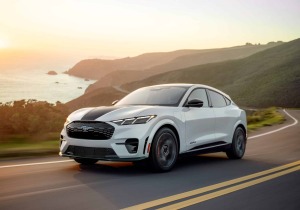 Πρεμιέρα για την έκδοση California Special της ηλεκτρικής Mustang Mach-E