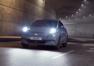 Αναβαθμισμένο Ford Puma Gen-E, με μεγαλύτερη αυτονομία και τεχνολογία οδήγησης hands-free