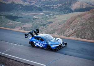 Ο Romain Dumas και η Ford Racing κέρδισαν στο Pikes Peak