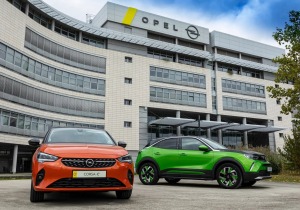 Ηλεκτρικά αυτοκίνητα: «Καίγονται» 46 δισ. ευρώ – Το μεγάλο λάθος από τις αυτοκινητοβιομηχανίες