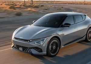 Νέο Kia EV6: Φουτουριστικό design, high-tech cockpit και 641 ίπποι!