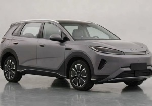 Το BYD Sealion 05 DM επιστρέφει ως PHEV με νέο design και έως 155 km ηλεκτρική αυτονομία