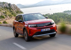Τα οικογενειακά ηλεκτρικά μοντέλα της Opel