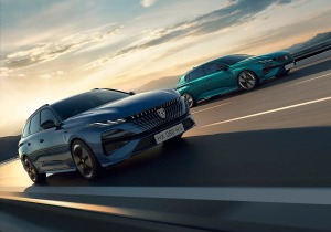 Αποκάλυψη: Νέα Peugeot 308 και 308 SW