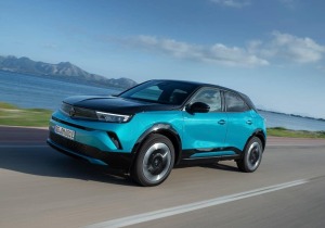 Φτιαγμένο για υψηλές επιδόσεις, το νέο Opel Mokka GSE