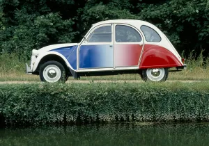 Citroën: 40 χρόνια από τη δημιουργία του 2 CV Cocorico