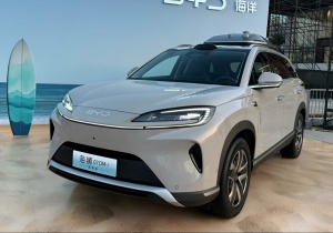 Το νέο BYD Sealion 07 DM-i τινάζει την μπάνκα, με αυτονομία-ρεκόρ και 476 PS!