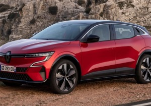 Renault: «Κάναμε ένα λάθος με το Megane»