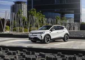 Το Renault Captur full hybrid E-Tech 160 τώρα από €26.500