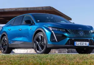 Peugeot: Νέα υβριδική έκδοση για το 408 – Δείτε τις τιμές