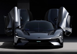 Jiyue Robo X – Ένα «εξωγήινο» supercar με αυτόματο πιλότο, που κάνει τα 0-100 σε 1,9”