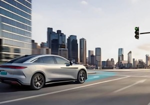 Η BYD σοκάρει την αγορά: Θα πληρώνει για τα ατυχήματα της αυτόνομης οδήγησης!