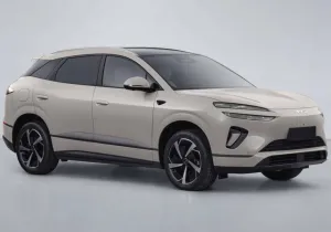 Η BYD ρίχνει «βόμβα» με το νέο Sealion 06! Το υβριδικό και ηλεκτρικό SUV που αλλάζει το παιχνίδι!