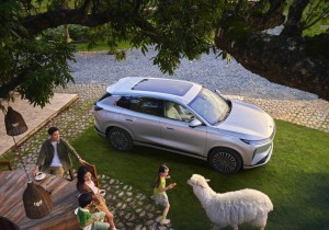 Το νέο Dongfeng Aeolus L8 υπόσχεται 2.245 χλμ. αυτονομία!