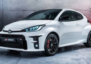 Νέο Toyota Yaris 2027: Έρχεται σε υβριδικό, θερμικό, ηλεκτρικό και σπορ εκδόσεις GR