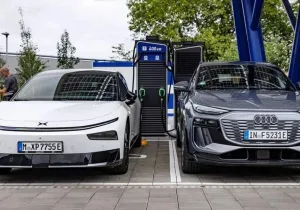 Audi Q6 e-tron vs XPeng P7+: Φόρτιση, κατανάλωση, επιδόσεις και τεχνολογία