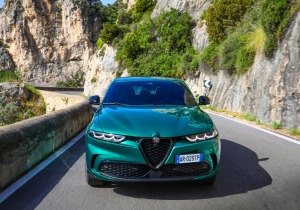 Ακόμα πιο ανταγωνιστική η Alfa Romeo Tonale με νέα τιμή από €36.900