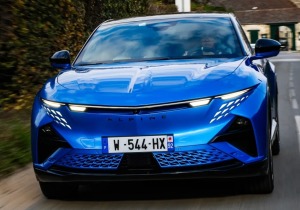 Alpine A390 GTS: Έρωτας με τη δεύτερη ματιά