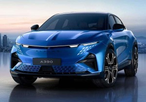 Alpine: Εκρηκτική παγκόσμια ανάπτυξη το 2025 και δυναμική μετάβαση στην ηλεκτροκίνηση