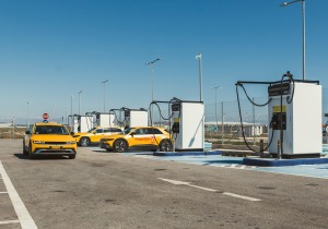 Zap Taxi Club: Νέα σχέδια και προοπτικές ανάπτυξης για τα ηλεκτρικά ταξί στην Αθήνα.