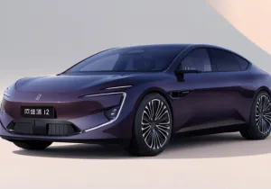 Huawei: το νέο EV θα ξεπεράσει τις Maybach και Rolls-Royce Phantom