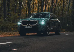 Η BMW «χτυπάει» τη Mercedes G-Class: Το νέο Rugged SUV έρχεται να ταράξει τα νερά!