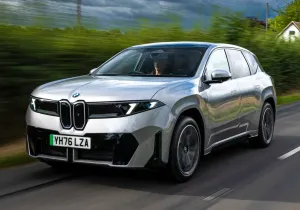 BMW iX3 40 M Sport 2026: Η «μικρή» έκδοση που τα σπάει