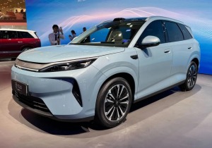 Το ολοκαίνουργιο BYD Atto 3 έρχεται για να κλέψει την παράσταση