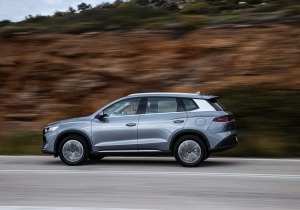 Καρρέ του Άσσου: Τα 4 φθηνότερα PHEV στην Ελλάδα