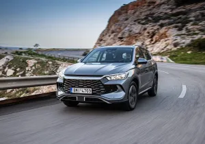 Νέο BYD SEALION 5 DM-i με τεχνολογία Super Hybrid – Δείτε εκδόσεις και τιμές