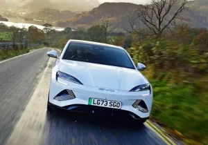 Η BYD ξεπερνά Tesla, Dacia και Honda – Κινέζικη επέλαση σε χρόνο ρεκόρ στη Βρετανία!