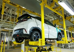 Το πρώτο αμιγώς ηλεκτρικό της BYD βγαίνει από τη γραμμή παραγωγής στη Βραζιλία