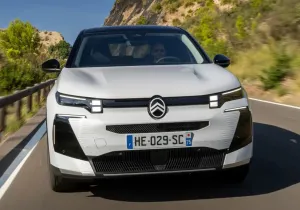Citroën C5 Aircross PHEV 2025: Το SUV που κάνει την άνεση… επιστήμη!