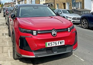 Citroen e-C5 Aircross: Το ηλεκτρικό SUV που μετατρέπει κάθε διαδρομή σε εμπειρία χαλάρωσης