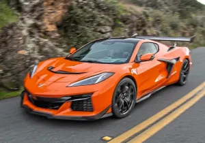 Corvette ZR1X – Hybrid: Ο εφιάλτης των Ferrari και Lamborghini