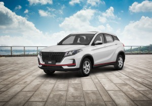 DFSK Black Friday: Οικογενειακά SUV με όφελος έως €2.000