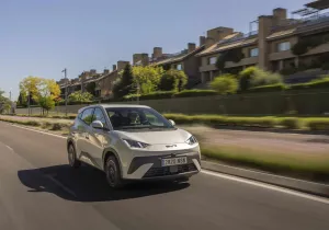 BYD Dolphin Surf: Αναβαθμισμένο, διασκεδαστικό και τεχνολογικά προηγμένο – Τιμές και εκδόσεις