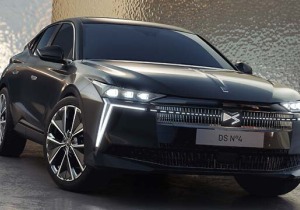 DS N°4 E-TENSE: Αυτονομία έως 450 χλμ. και γαλλική φινέτσα στο μάξιμουμ